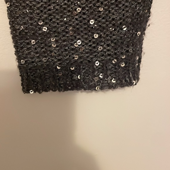 Women’s NWT grey sweater sequin sweater - Picture 3 of 5